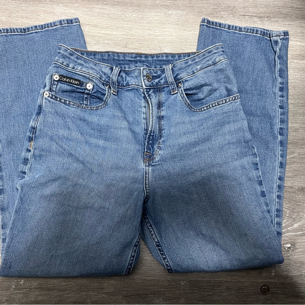 Calvin Klein Men's Relaxed Fit Light Blue Jeans
